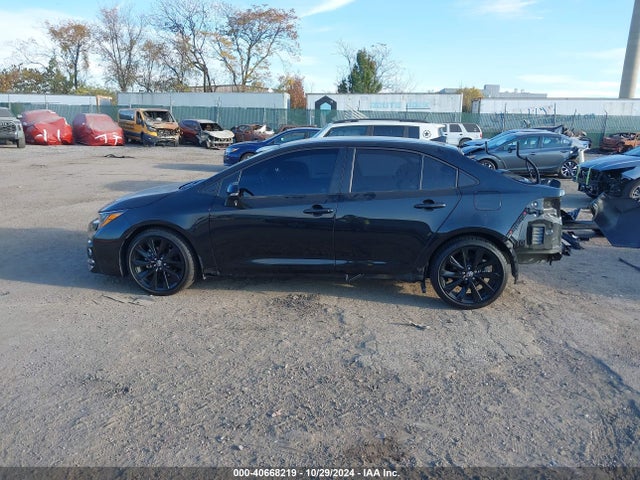 Toyota Corolla Se Nightshade Edition 2021 5YFS4MCE4MP097002 Image 15