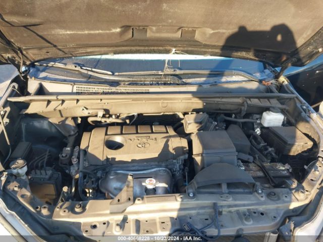 5TDZARFH9JS038525 Toyota Highlander Le