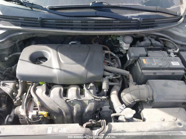 3KPA25AB7KE199585 KIA Rio 5-door S