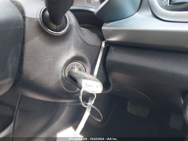 3KPA25AB7KE199585 KIA Rio 5-door S