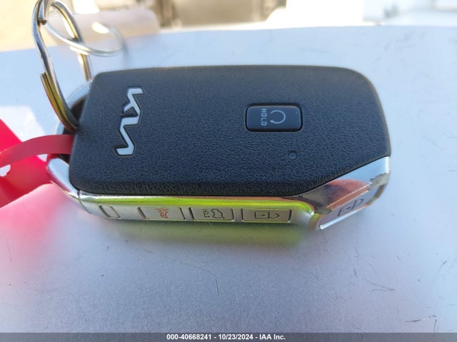 KNDCC3LG8N5160250 KIA Niro Ev S
