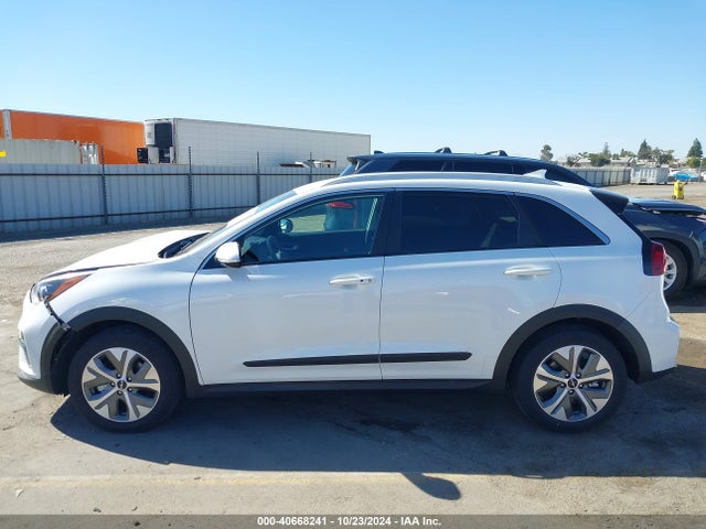 KNDCC3LG8N5160250 KIA Niro Ev S