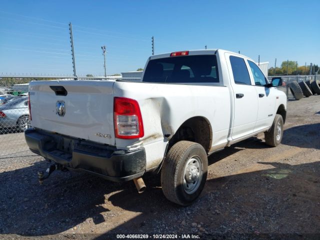 3C6UR5CJ5NG202173 RAM 2500 Tradesman  4x4 6'4 Box