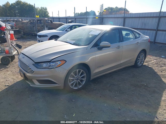 Ford Fusion Hybrid Se 2017 3FA6P0LU7HR416763 Image 2