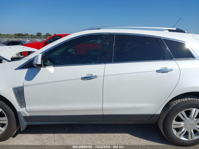 Cadillac Srx Luxury Collection 2016 3GYFNBE33GS531765 Image 12