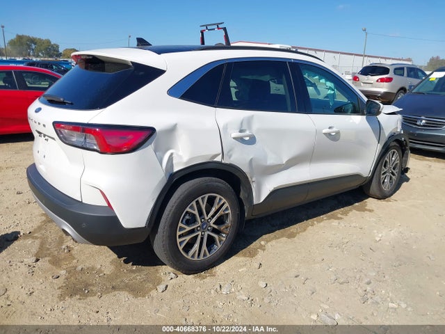 Ford ESCAPE SEL 2021 1FMCU0H68MUB19919 Image 4