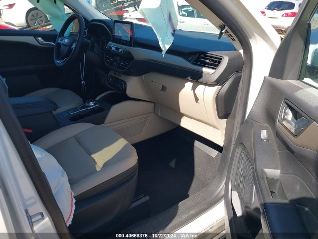 Ford ESCAPE SEL 2021 1FMCU0H68MUB19919 Image 5