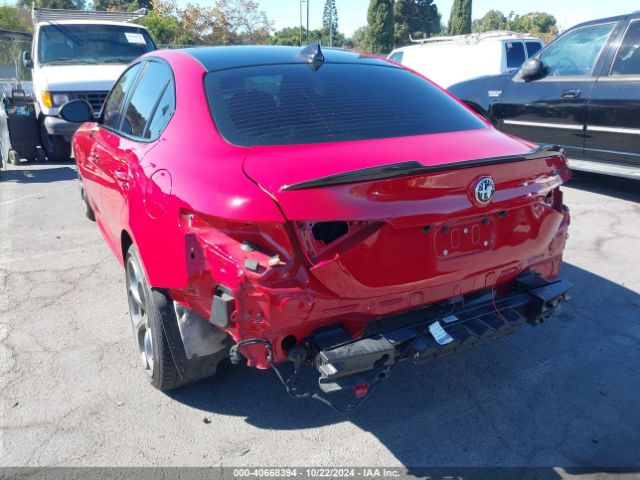 ZARFAMBN7L7631692 Alfa Romeo Giulia Ti Sport Rwd