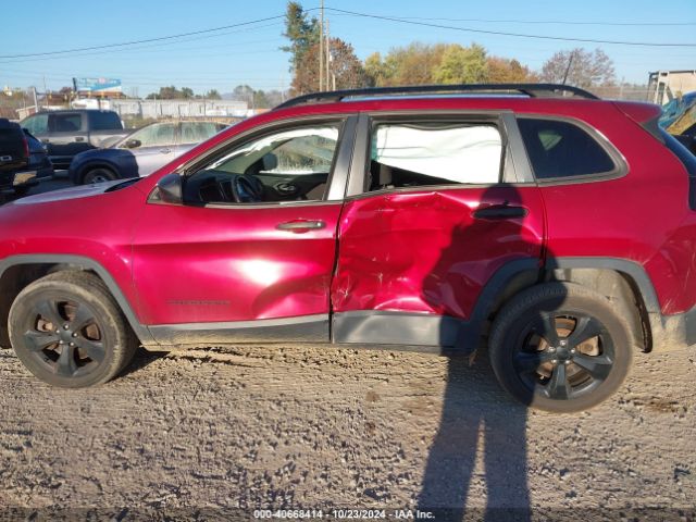 1C4PJMASXHW569207 Jeep Cherokee Altitude 4x4