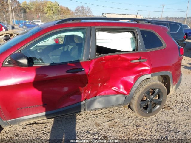 1C4PJMASXHW569207 Jeep Cherokee Altitude 4x4