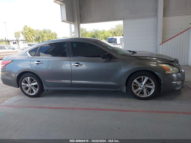 Nissan Altima 2.5 Sv 2015 1N4AL3AP8FC139556 Image 13