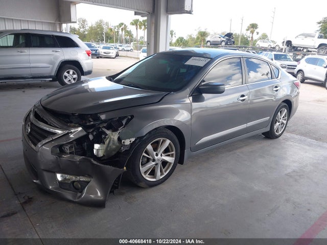 Nissan Altima 2.5 Sv 2015 1N4AL3AP8FC139556 Image 2