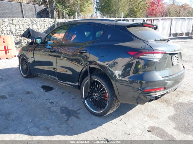 ZN661ZUT1NX378955 Maserati Levante Trofeo