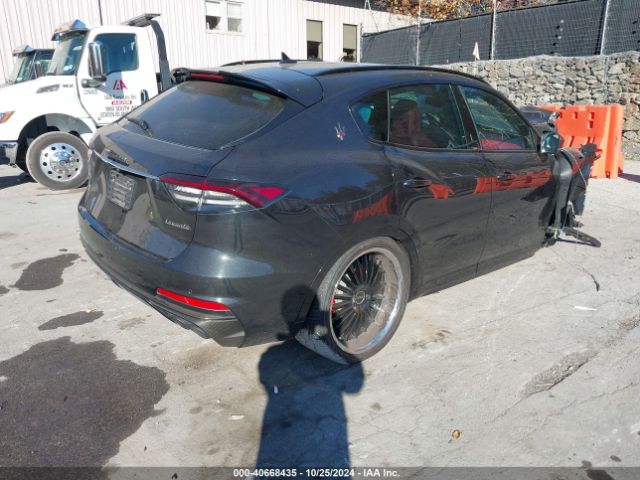 ZN661ZUT1NX378955 Maserati Levante Trofeo