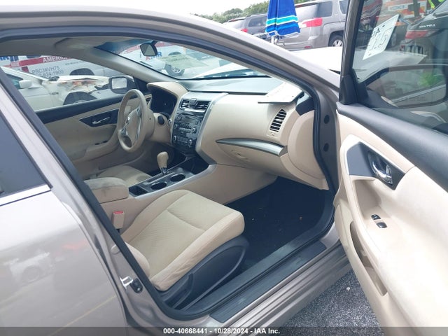 Nissan Altima 2.5 S 2015 1N4AL3AP8FN363320 Image 5