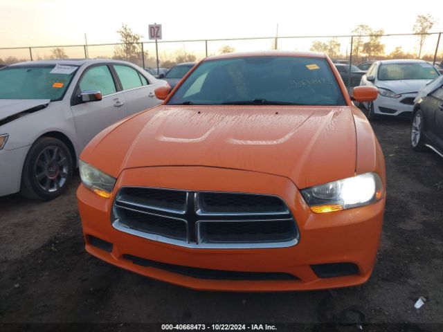 2C3CDXHG3EH140305 Dodge Charger Sxt