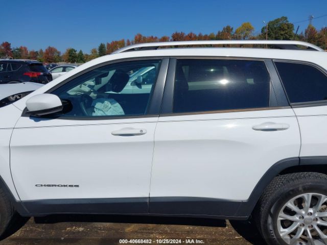 1C4PJMCB1MD123000 Jeep Cherokee Latitude 4x4