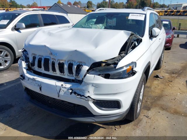 1C4PJMCB1MD123000 Jeep Cherokee Latitude 4x4