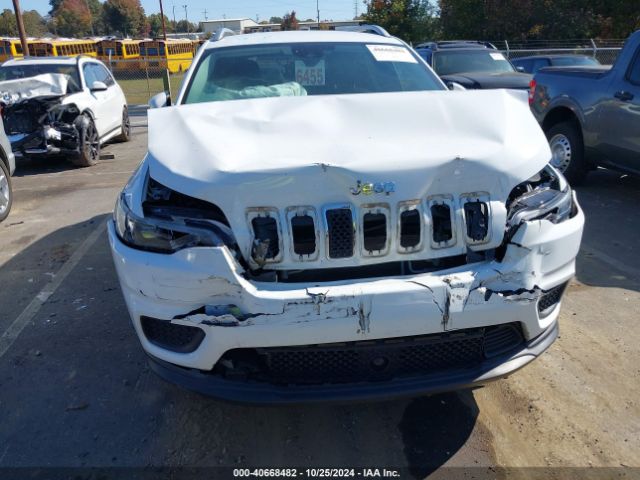 1C4PJMCB1MD123000 Jeep Cherokee Latitude 4x4