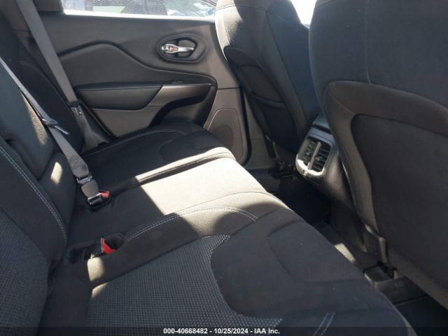 1C4PJMCB1MD123000 Jeep Cherokee Latitude 4x4