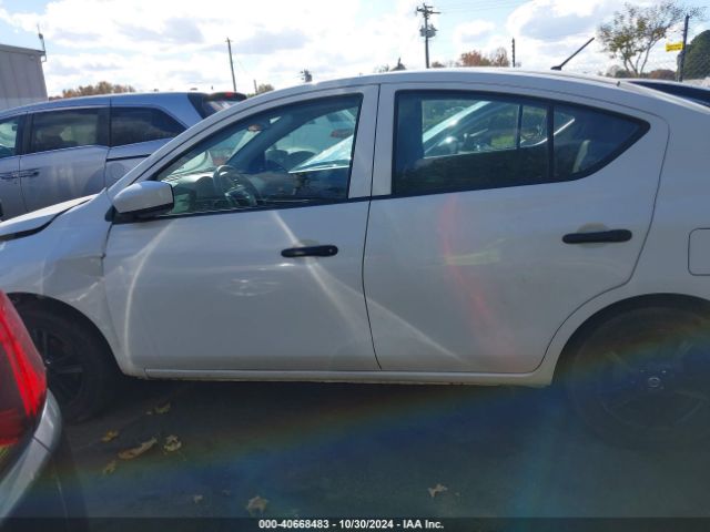 3N1CN7AP1KL825251 Nissan Versa 1.6 S+