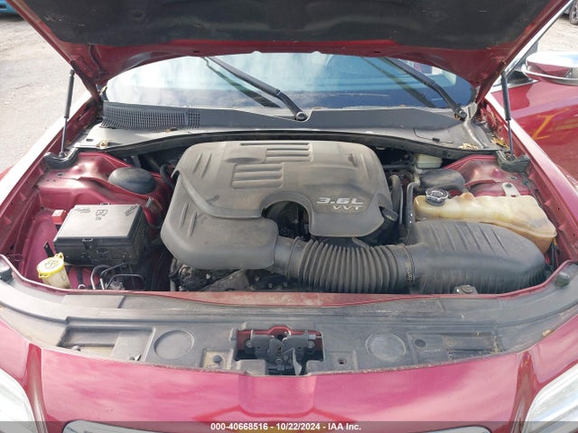 Chrysler 300 2014 2C3CCAAG7EH132668 Image 10
