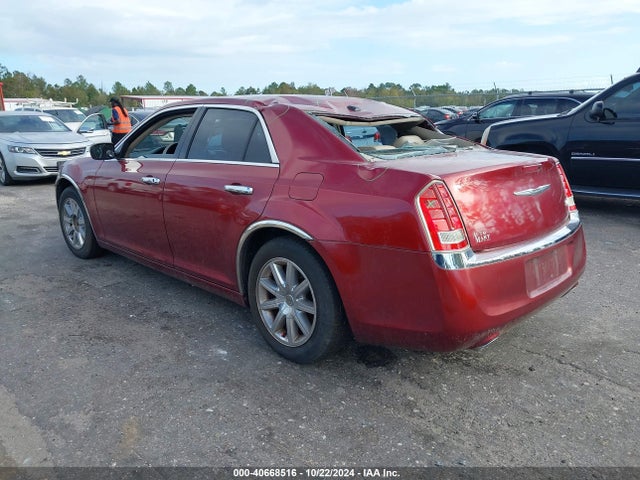 Chrysler 300 2014 2C3CCAAG7EH132668 Image 3