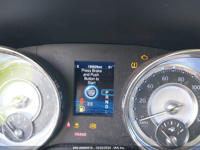 Chrysler 300 2014 2C3CCAAG7EH132668 Image 7