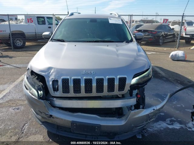1C4PJLCB4KD348681 Jeep Cherokee Latitude Fwd