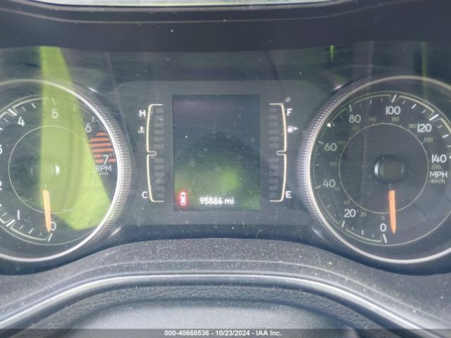 1C4PJLCB4KD348681 Jeep Cherokee Latitude Fwd