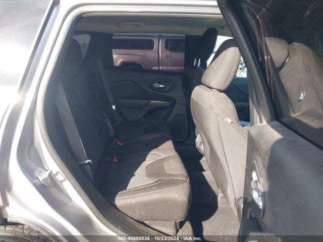 1C4PJLCB4KD348681 Jeep Cherokee Latitude Fwd