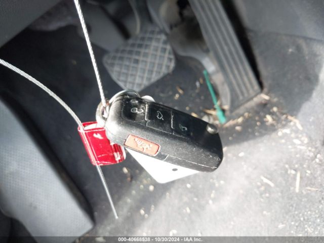 3VWD17AJ2EM257032 Volkswagen Jetta 1.8t Se