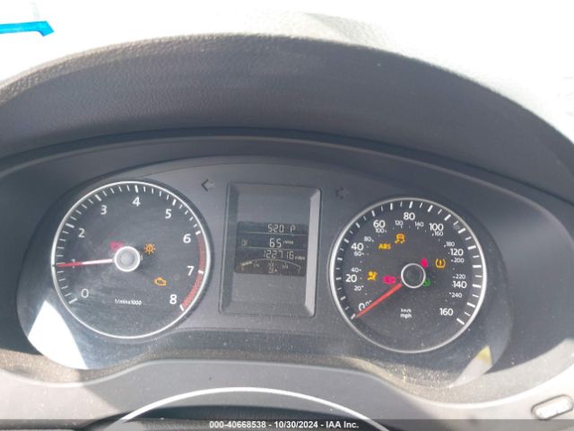 3VWD17AJ2EM257032 Volkswagen Jetta 1.8t Se