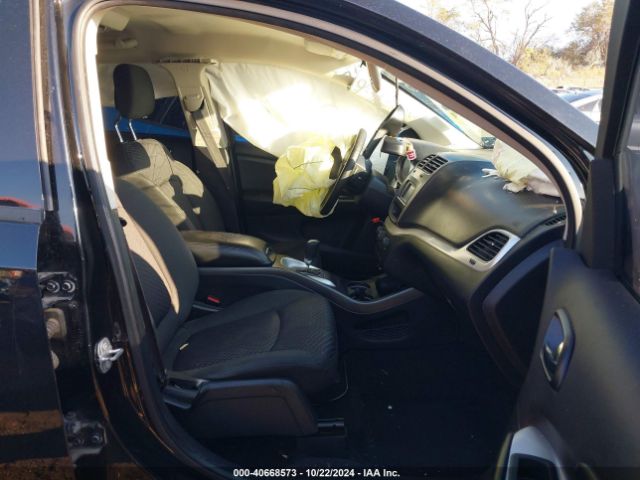 3C4PDCBG0JT521951 Dodge Journey Sxt