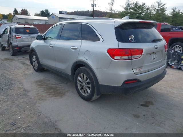 KIA Sorento 2.4l Lx 2018 5XYPGDA37JG415516 Image 3