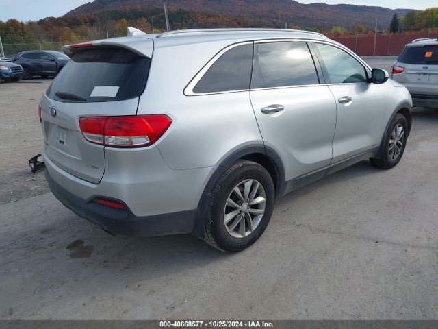 KIA Sorento 2.4l Lx 2018 5XYPGDA37JG415516 Image 4