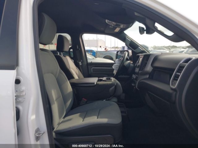 1C6RREFG5NN219052 RAM 1500 Lone Star  4x2 5'7 Box