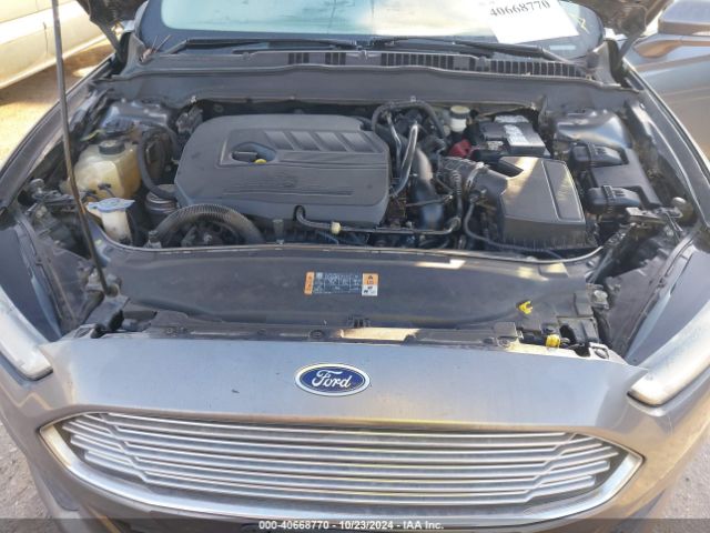 1FA6P0HD2E5393139 Ford FUSION SE