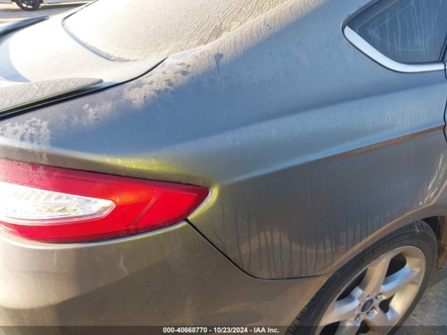1FA6P0HD2E5393139 Ford FUSION SE