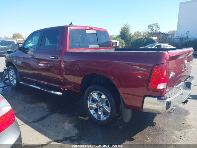 1C6RR7TT3HS636897 RAM 1500 Big Horn  4x4 6'4 Box