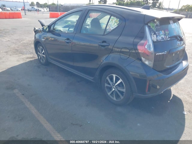 JTDKDTB32J1607874 Toyota Prius C Two