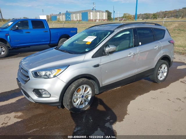 Ford ESCAPE SE 2017 1FMCU0GD0HUB43279 Image 2