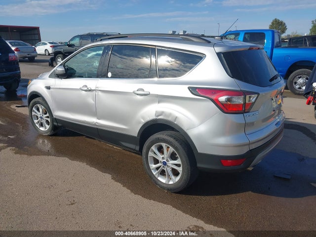 Ford ESCAPE SE 2017 1FMCU0GD0HUB43279 Image 3