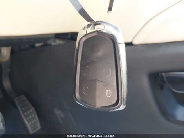 1GYKNARS1HZ203369 Cadillac Xt5 Standard