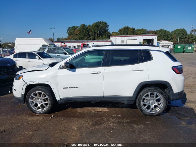Jeep Compass Latitude Lux 4x4 2022 3C4NJDFB2NT129130 Image 14