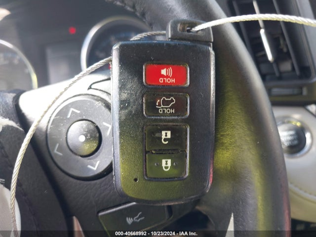 Toyota Rav4 Limited 2017 2T3YFREV2HW313259 Image 11