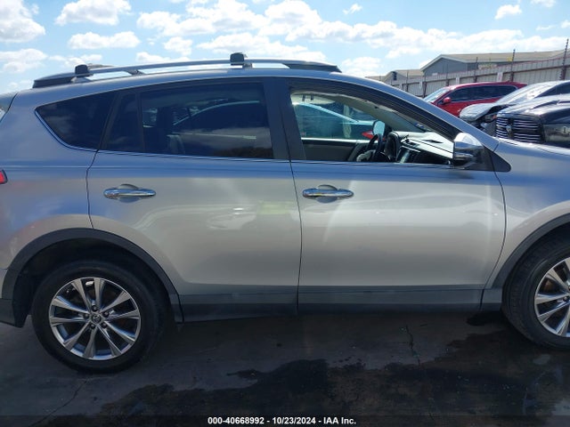 Toyota Rav4 Limited 2017 2T3YFREV2HW313259 Image 13