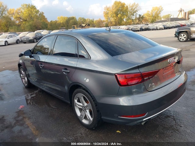 WAUB8GFF4H1017683 Audi A3 2.0t Premium