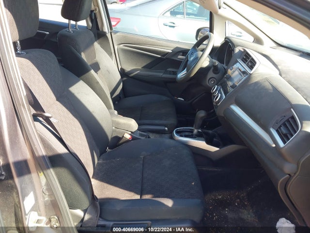 Honda FIT LX 2015 3HGGK5H54FM710841 Image 5