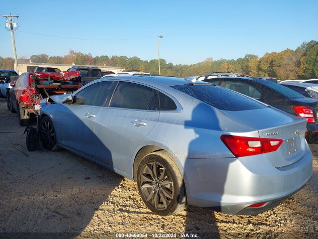 1G1ZD5STXJF103272 Chevrolet MALIBU LT